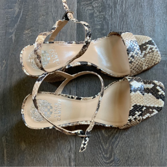 Print Heel - Picture 4 of 5